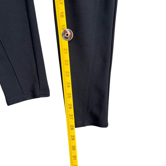 Assets by Spanx Black High Waisted Leggings Activewear Athleisure Size M - Picture 6 of 6